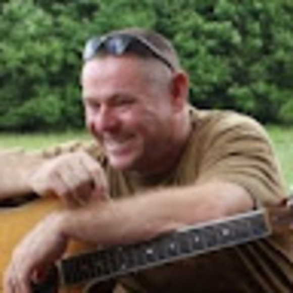 Profile Picture of Scott Lalonde (@scottlalonde) on Poshmark