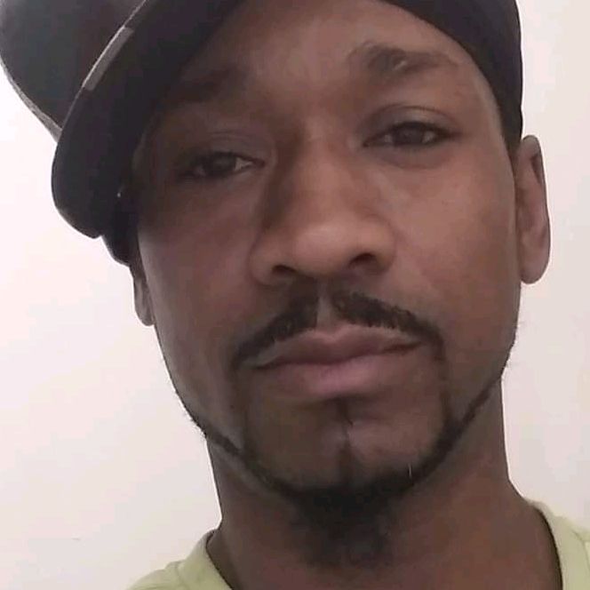 Profile Picture of Derrick (@cuttingedge911) on Tiktok