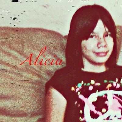 Profile Picture of Alicetrout (@alicetrout123) on Twitter