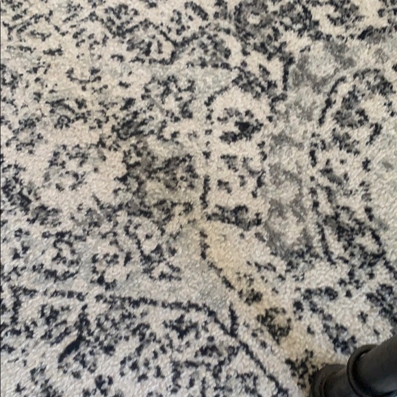 Profile Picture of Leia Winzeler (@leiawinz1) on Poshmark