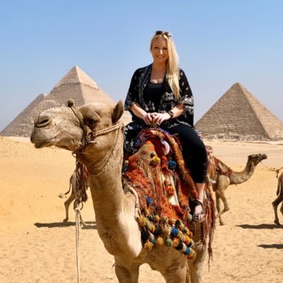 Profile Picture of Lisa Nicole Byrd (@rarebyrdphoto) on Twitter