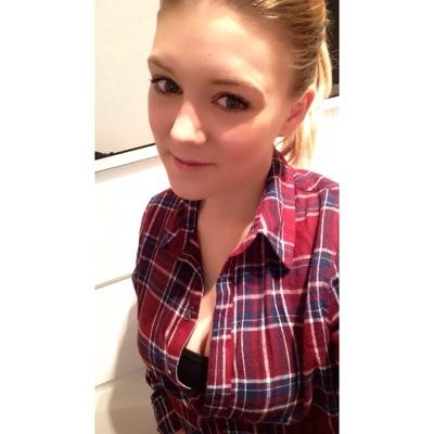 Profile Picture of Lucy..♡ (@LucyCrowX) on Twitter