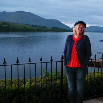 Profile Picture of Debra Knight (@debraknight) on Twitter