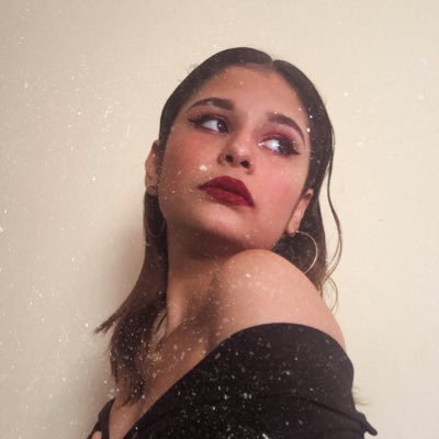 Profile Photo of •𝐀𝐧𝐝𝐫𝐞𝐚 𝐌𝐨𝐧𝐭𝐚𝐥𝐯𝐚𝐧• (@_Red__Coat_) on Twitter