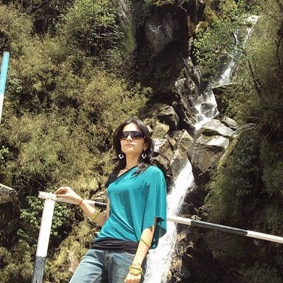 Profile Picture of Shivani Upadhyay (@dr_shivani12) on Twitter