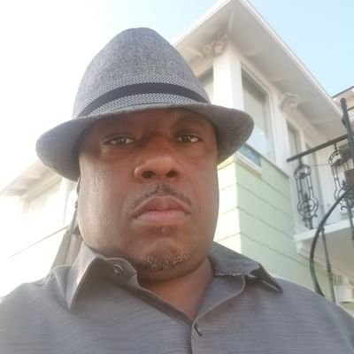 Profile Picture of Chris Idlebird (@cidlebird1) on Twitter