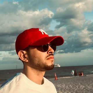 Profile Picture of Dustin Reyes (@dustin.reyes) on Instagram