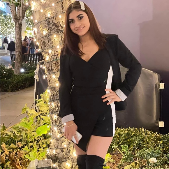 Profile Picture of Lizbeth Gineri (@gineri15) on Poshmark