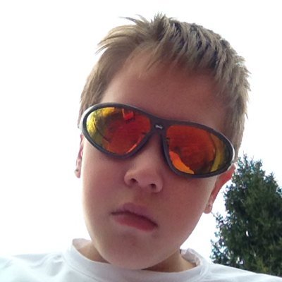 Profile Picture of David Auman (@LittelRedneck) on Twitter