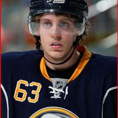 Profile Picture of Tyler Ennis (@NotTylerEnnis) on Twitter