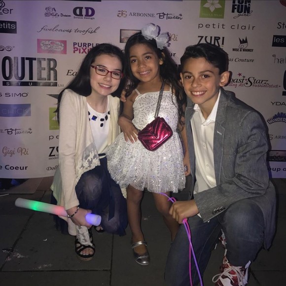 Profile Picture of Leahy A ambriz (@aambrizleahy) on Poshmark