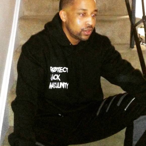 Profile Picture of Brandon Lassiter (@btlassiter) on Poshmark