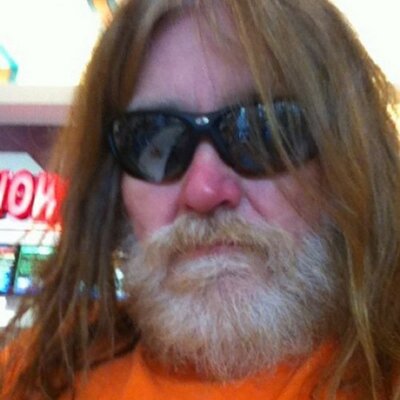 Profile Picture of Steve Martello (@stvmartel) on Twitter