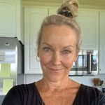 Profile Picture of Julie Hurst (@juliehurstie) on Instagram