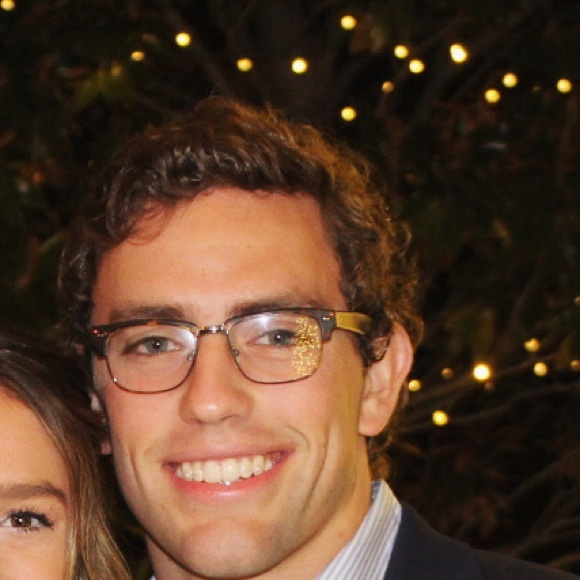 Profile Picture of Hunter Longcrier (@hunterlongcrier) on Poshmark