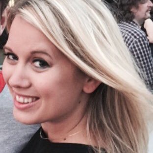 Profile Picture of Vicky Walker (@MissVickyW) on Twitter