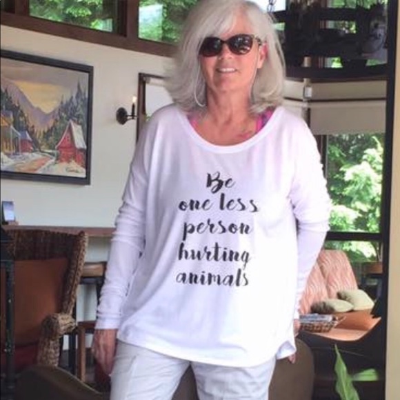 Profile Picture of Claudie Frid (@claudiefrid) on Poshmark