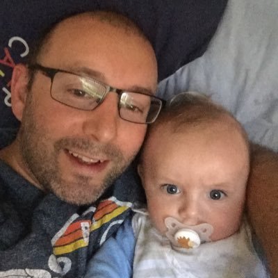 Profile Picture of Andy Larose (@Rosieknowsbest) on Twitter