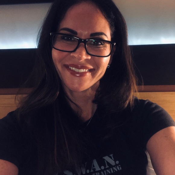 Profile Picture of Jaime Eason (@jaime6178) on Poshmark