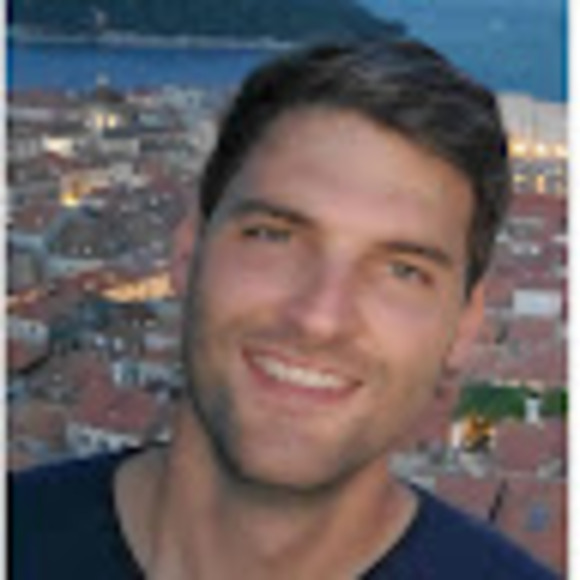 Profile Picture of Michael Dyer (@mgdyer3) on Poshmark