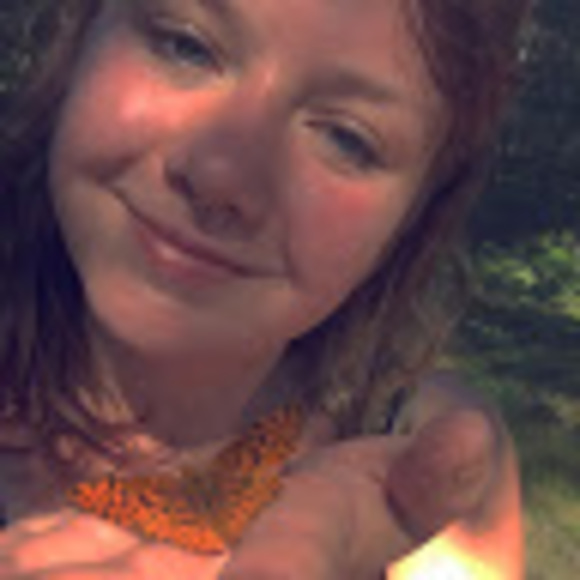 Profile Picture of Alicia Dembkowski (@adembkowski) on Poshmark