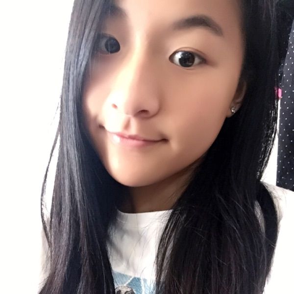 Profile Picture of Roberta Hu (@robertahu) on Tiktok