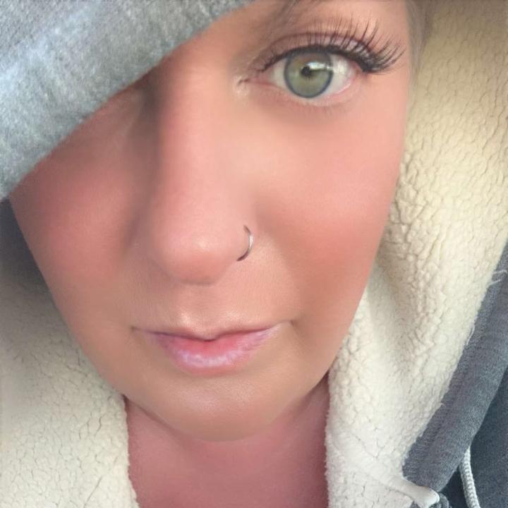 Profile Picture of Lisa (@lisa.dogwalker) on Tiktok
