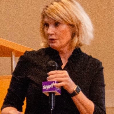 Profile Picture of Jeri Miller (@Jerilyn830) on Twitter
