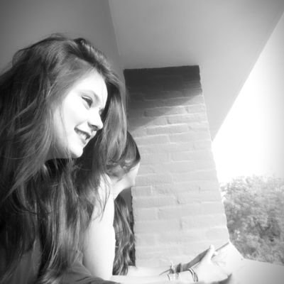 Profile Picture of Anjali Upadhyay (@AnjaliU69435605) on Twitter