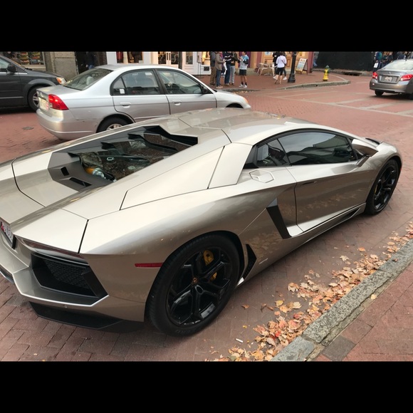 Profile Picture of Steve Carpenter (@six911) on Poshmark