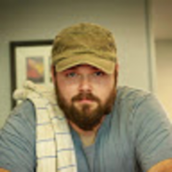 Profile Picture of Chris Moreland (@chrsmoreland) on Poshmark