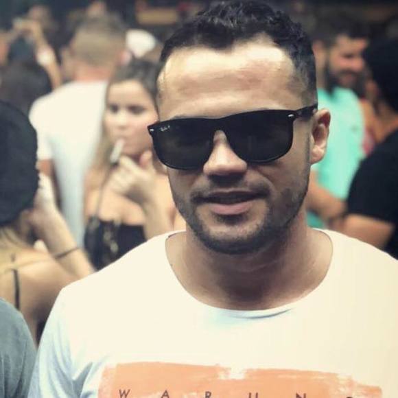 Profile Picture of Rodrigo B. rodrigues (@rodrigobr) on Poshmark