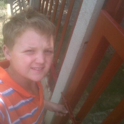 Profile Picture of Andre Russell-brett (@AndreAndreBrett) on Twitter