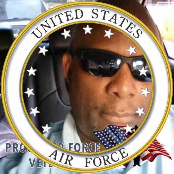 Profile Picture of Cecil James (@cajames001) on Poshmark