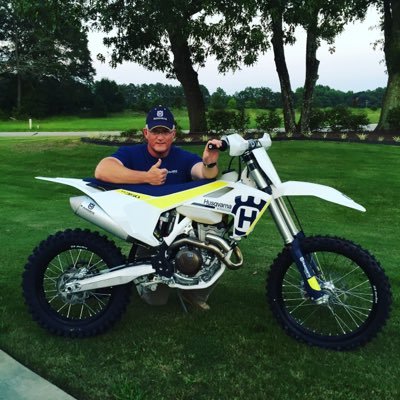 Profile Picture of Barney Perry (@NC4stroker) on Twitter