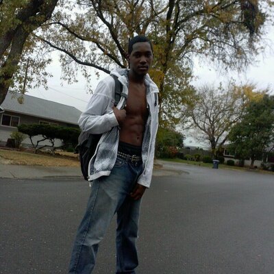 Profile Picture of Joeshon James (@knock_boy_shon) on Twitter