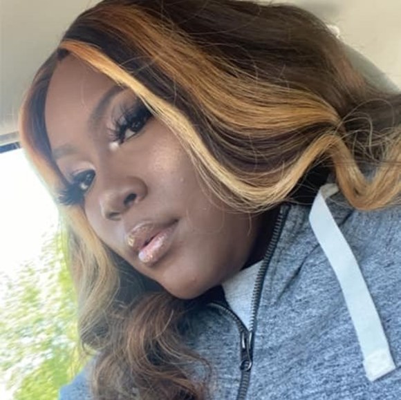 Profile Picture of Lakendra Fairman (@lakendrafairman) on Poshmark