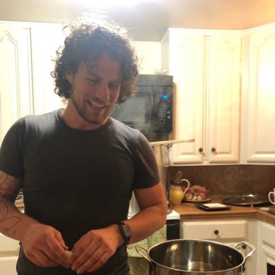 Profile Picture of Steven (Duck Man Jack) (@stevenhansonii) on Twitter