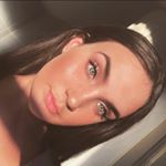 Profile Picture of honey chapman (@honeytigerlily) on Instagram