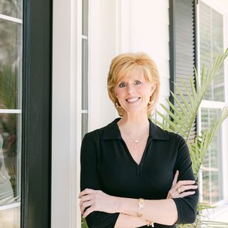 Profile Picture of Susan Curry Dailey (@susandaileyrealestate) on Instagram