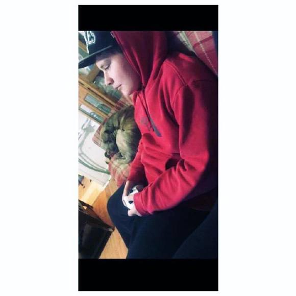 Profile Picture of James Rother (@budrother04) on Poshmark