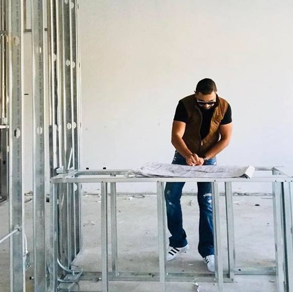 Profile Picture of Luis Gonzalez (@luisgonzalez683) on Poshmark