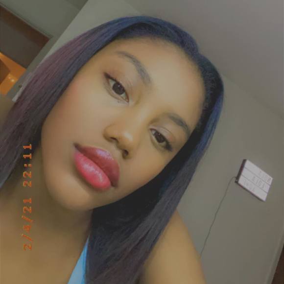 Profile Picture of Love'a Cainion (@alovecainion) on Poshmark