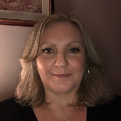 Profile Picture of Dawn Cripps (@dawnlily2009) on Twitter