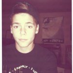 Profile Picture of 💥DEVIN HUTCHINSON💥 (@_devinnnnnn_) on Instagram