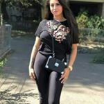 Profile Picture of vikki thompson (@vikkithom) on Instagram