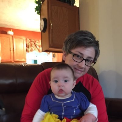 Profile Picture of Amber Kerns (@adkerns1) on Twitter