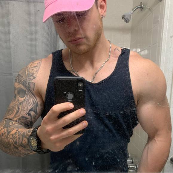 Profile Picture of Rich Martin (@devilsfan929) on Poshmark