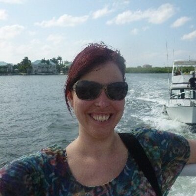 Profile Picture of Vikki Harrison (@_PixieVix) on Twitter