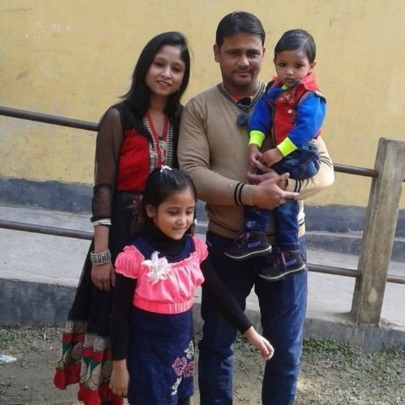 Profile Picture of Nasim Akhter (@nasimakther331) on Poshmark